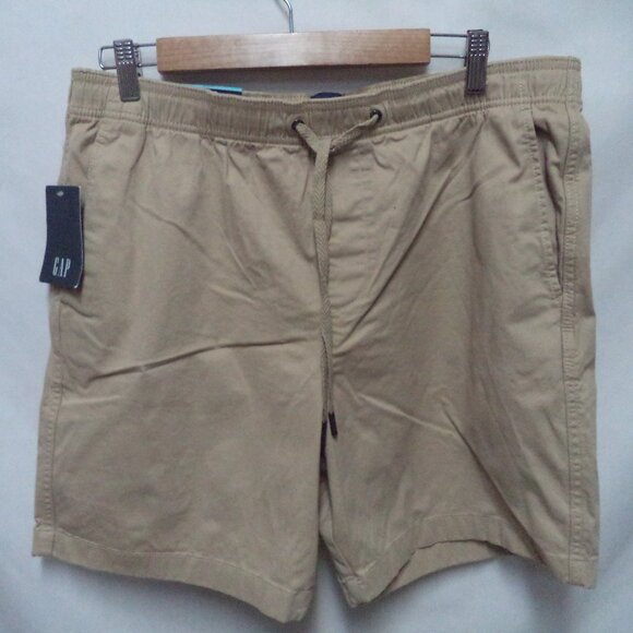 GAP Other - GAP khaki elastic waist Bermuda shorts khaki Pockets NEW NWT Size Sz Large Lg L